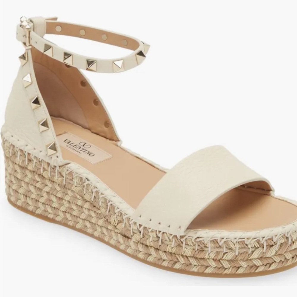 Valentino Garavani Rockstud Espadrille Platform Sandal (Women)